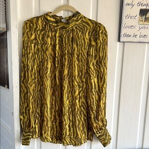 H&M Yellow and Green Ruffled Long Sleeve Blouse